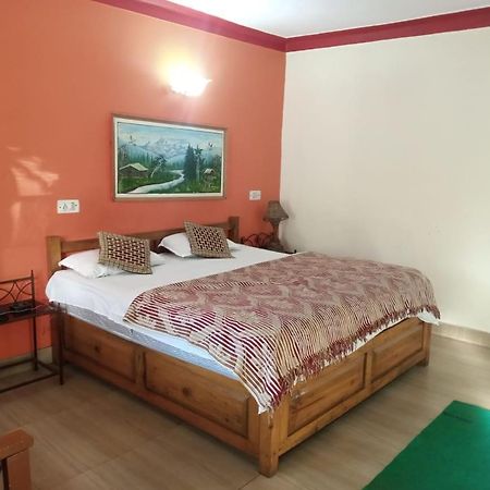 The Royal Mountain Hotel Раникет Екстериор снимка